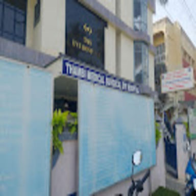 T M S Eye Hospital