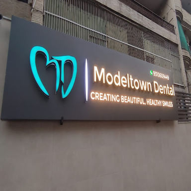 Model Town Dental