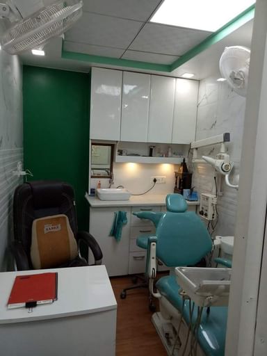 Gupta Dental & Implant Clinic