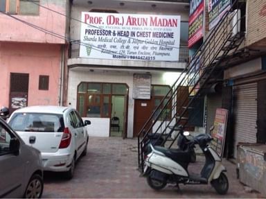 Dr Arun Madan Clinic