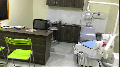 Vidhu's E-Care Multi Speciality Dental Clinic