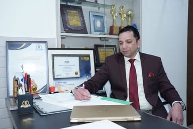 Harit Medicare Best Orthopedic and Physiotherapy clinic in NCR Noida