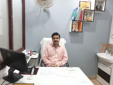 Dr Rajeev Singh