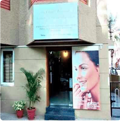Dr. Charu's Essential Aesthetic and Dermatology Clinic