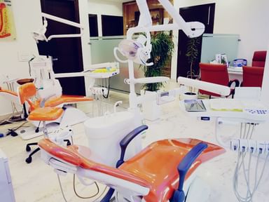 Signature Smiles Implants And Dental Clinic
