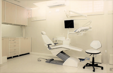 Dental world