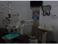 laxmi dental clinic pathalgaon