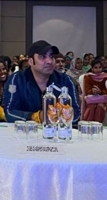 Dinesh Kapoor