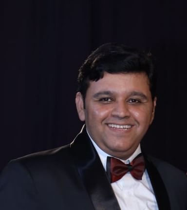 Nikhil Girdhar
