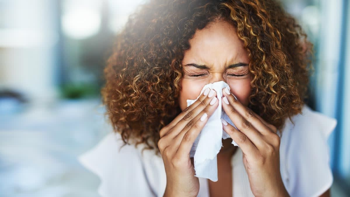 Sneezing - Causes & Treatment!