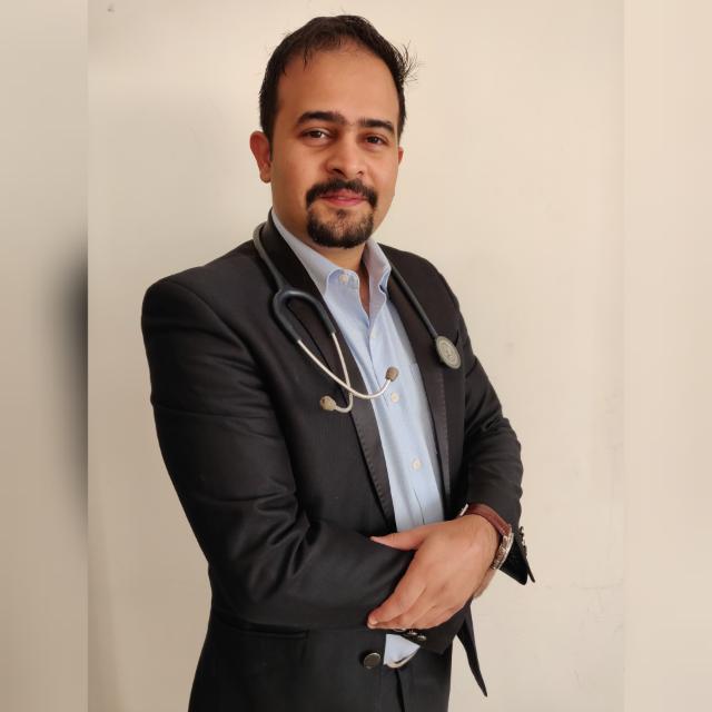 Dr. Karan Dhawan Book Appointment, Consult Online, View Fees, Contact