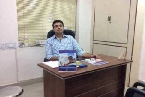 Sadat Qureshi - ENT Specialist, Bhopal