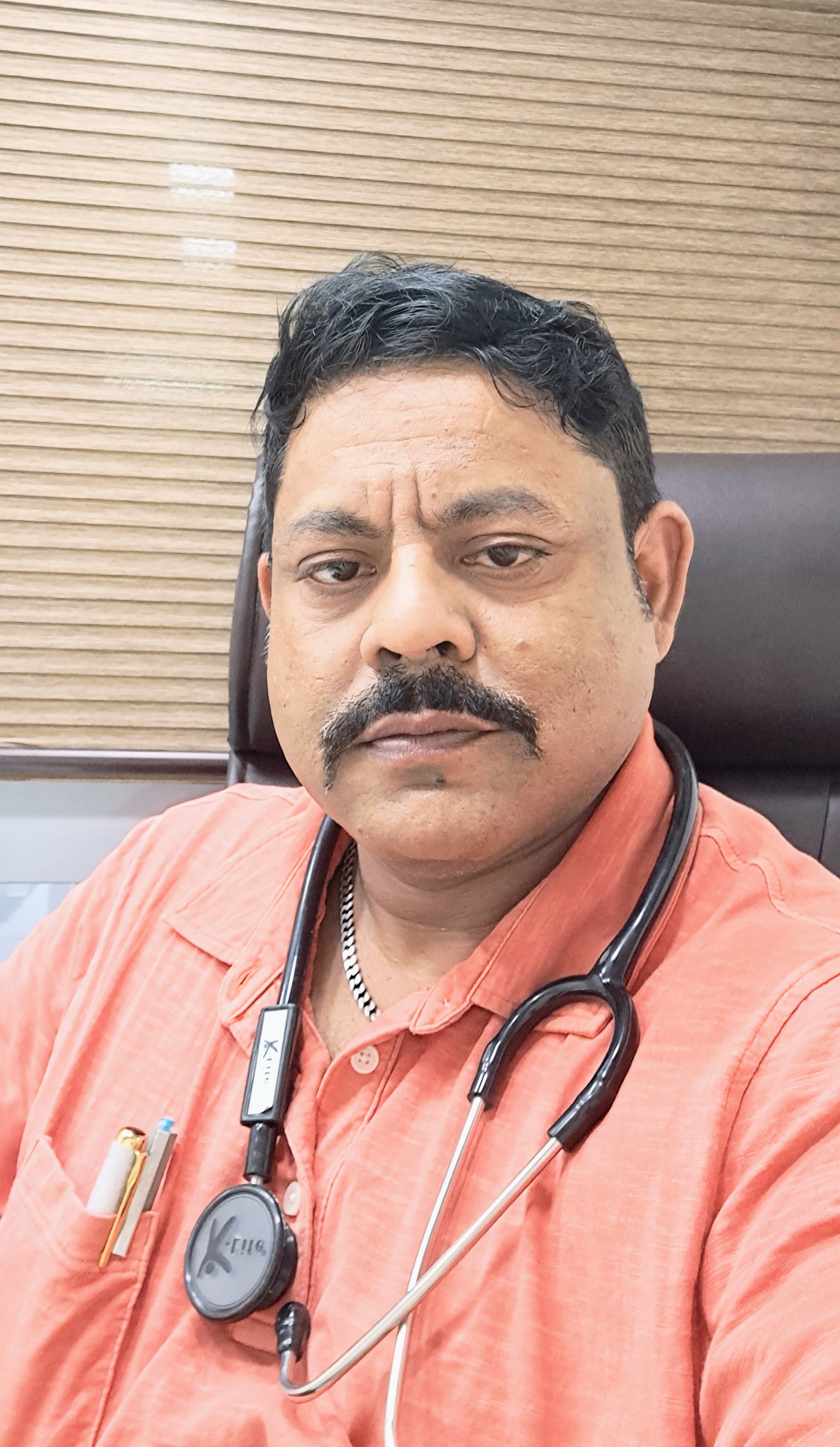 Dr. Devjyoti Banerjee Book Appointment, Consult Online, View Fees