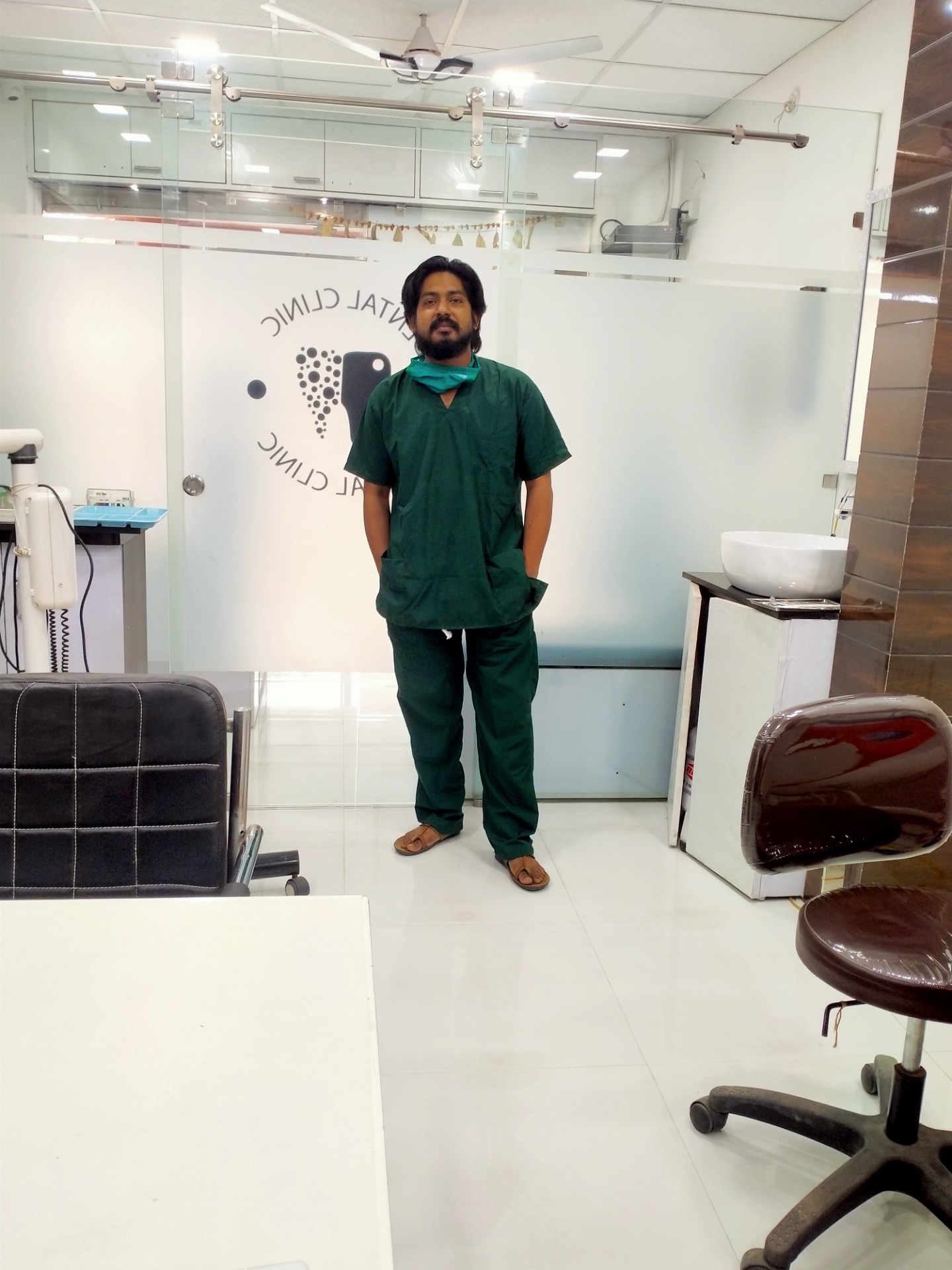 Dr. Akash Dalela Book Appointment, Consult Online, View Fees, Contact