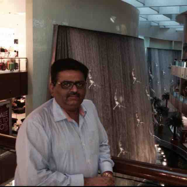 Dr. Sandeep Kakkar - Book Appointment, Consult Online, View Fees ...