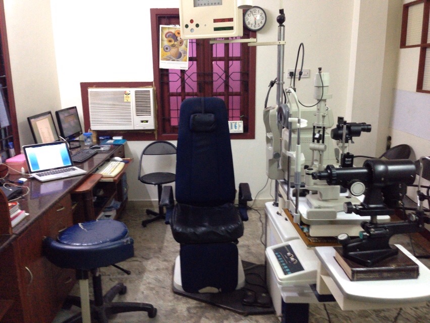 Dharshini Eye Care Image 2