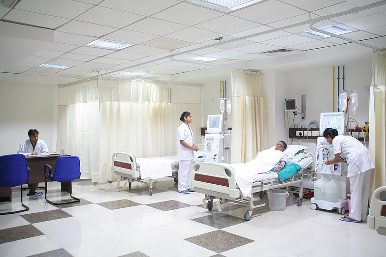 Paras Hospital - Sushant Lok Image 9