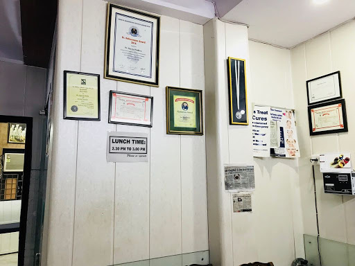 Wadhwa Healing Touch Homoeopathic Clinic Image 8