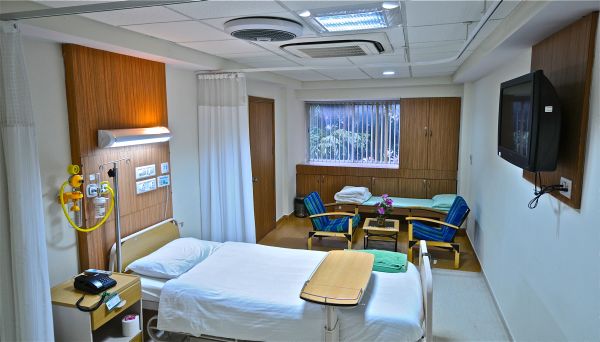 Fortis Hospital - Cunningham Road Image 8