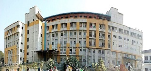 Kailash Hospital Image 1