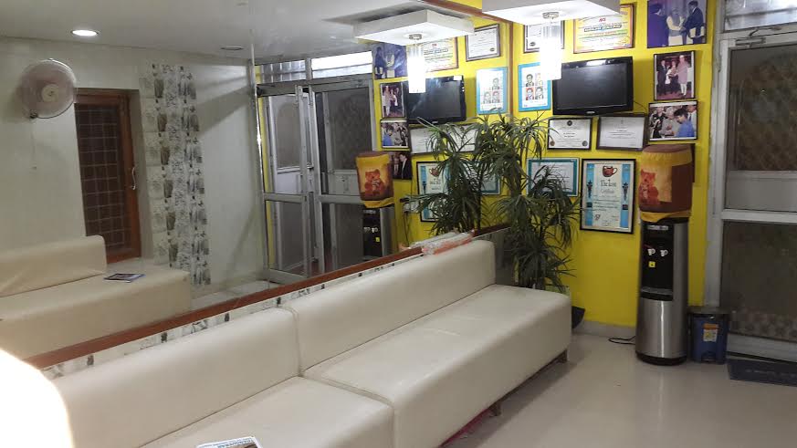 MI Heart & Women's Health Care Clinic and Diagnostic Centre Image 5