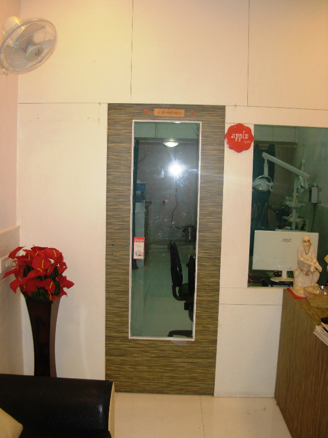 Apple Dental Clinics Image 1