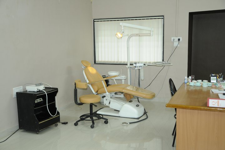 Shree Siddhivinayak Cosmetic And Dental Clinic Image 3