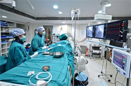 Apollo Hospital-Bannerghatta road Image 3