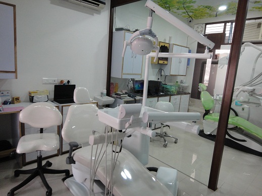 THE WHITE Expert Dental Care, Delhi Image 3