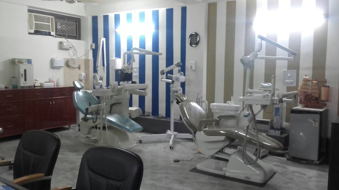 oraa care smile dental clinic Image 5