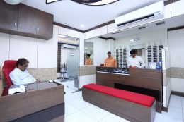 Delhi Eye Centre Image 6