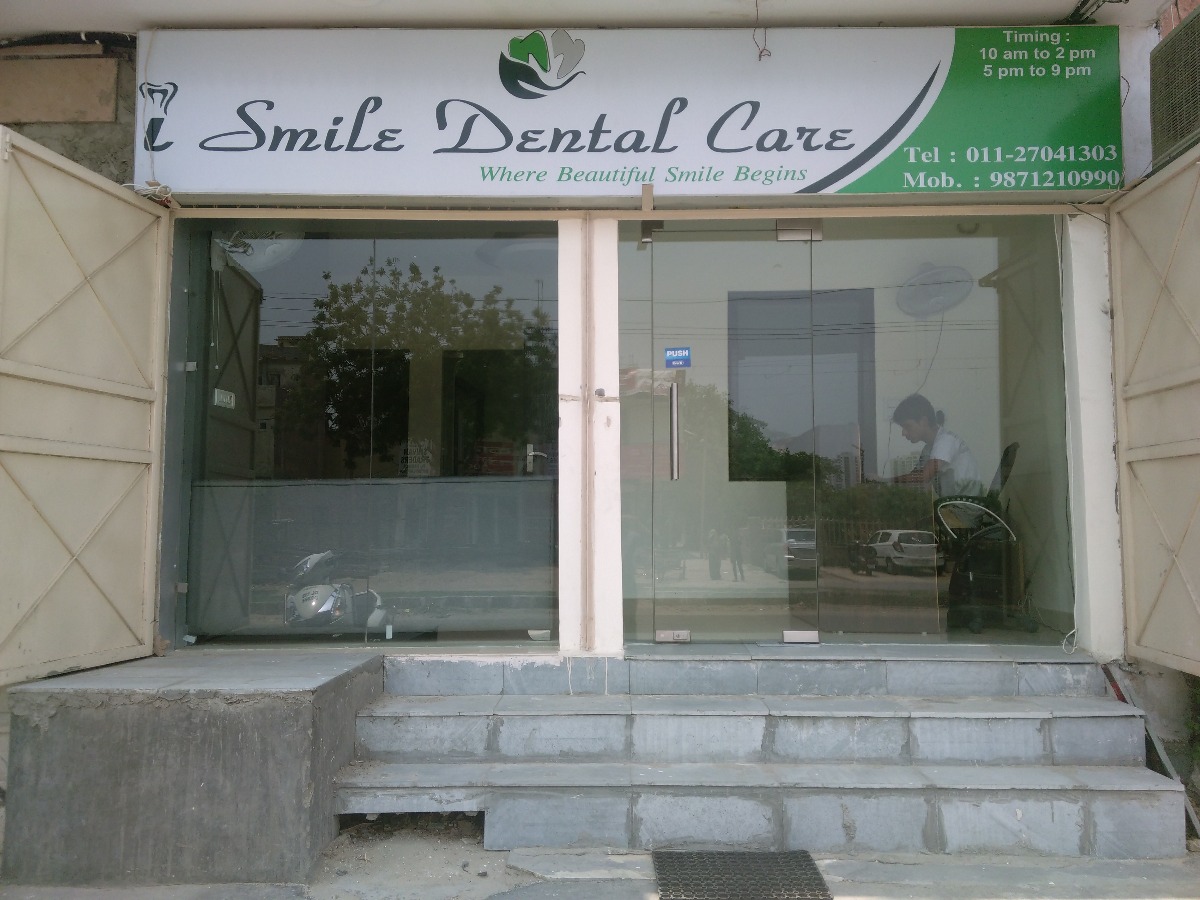 i smile dental care Image 5
