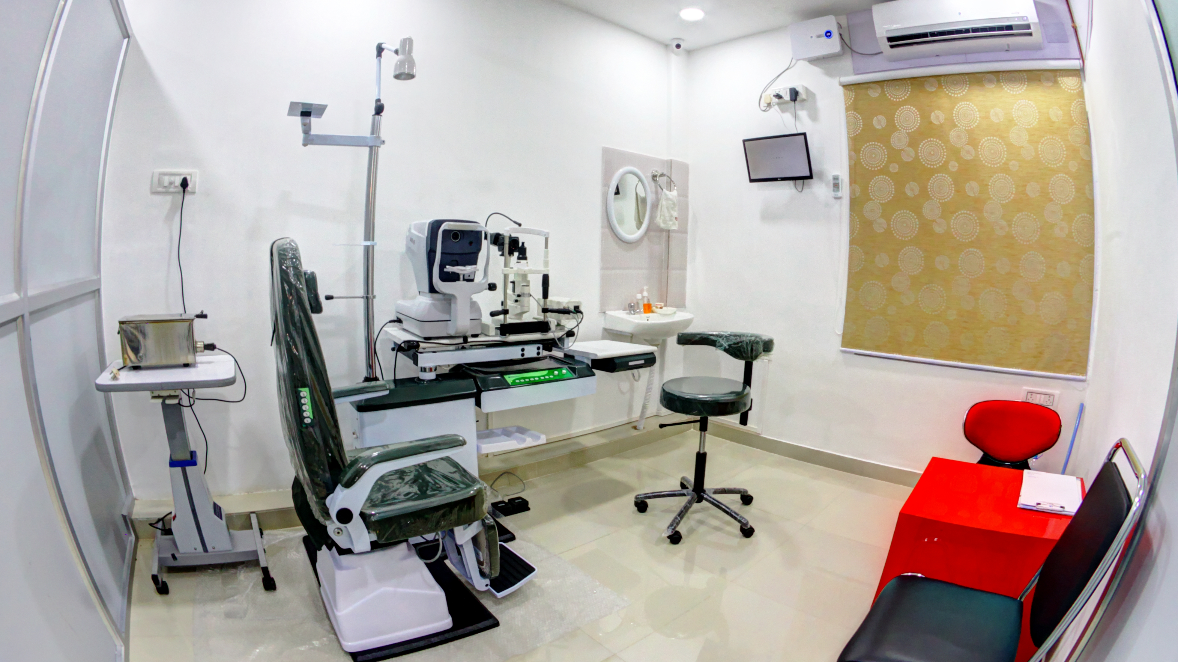Dristidhwani Eye & ENT Clinic Image 2