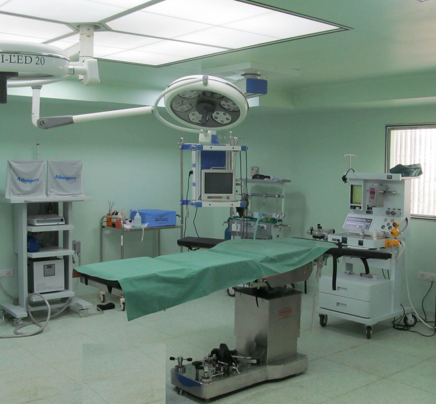 Ami Care Orthopedic & Multispecialty Center Image 3