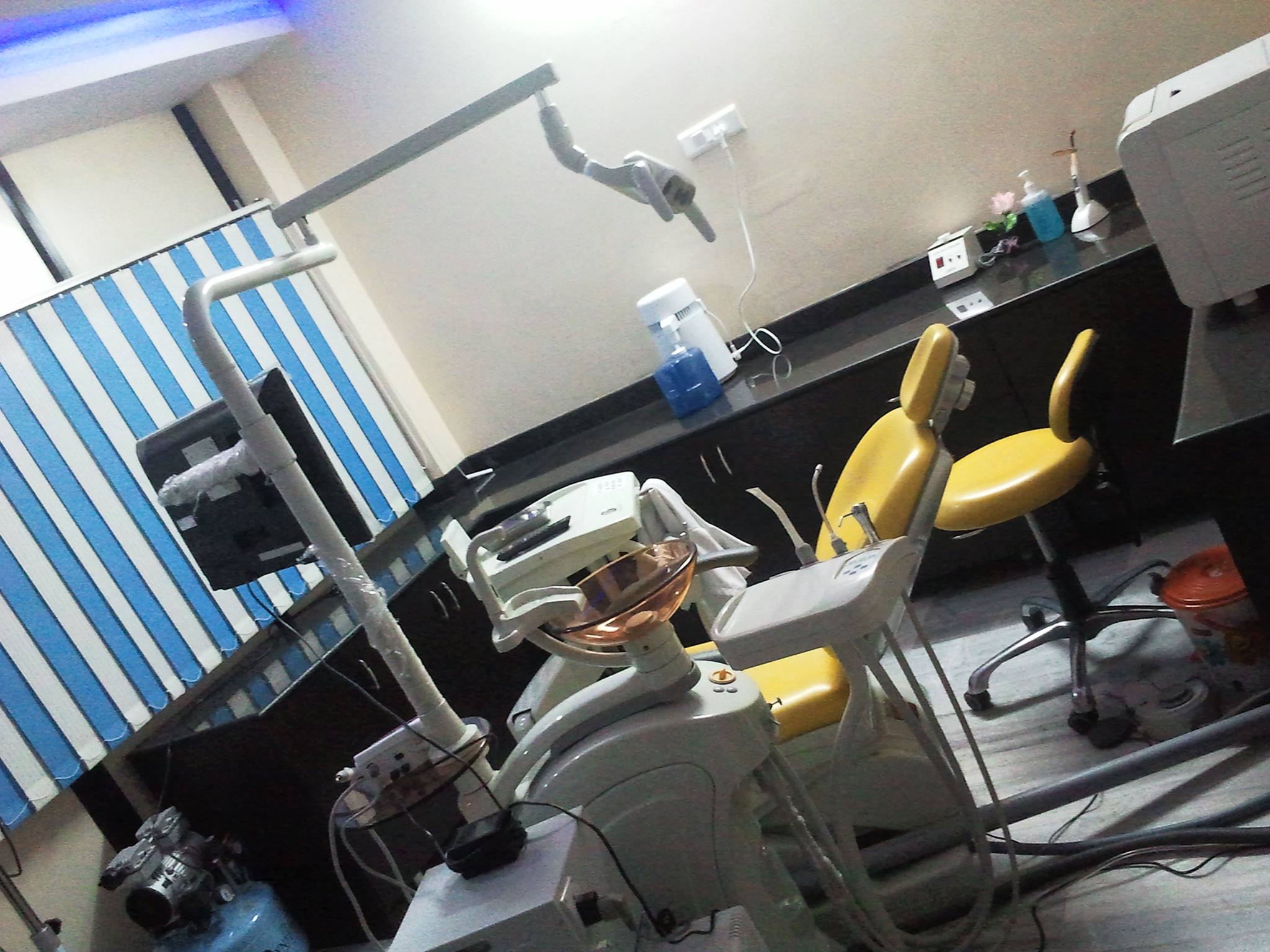 Dr.CARE DENTAL HOSPITAL Image 1