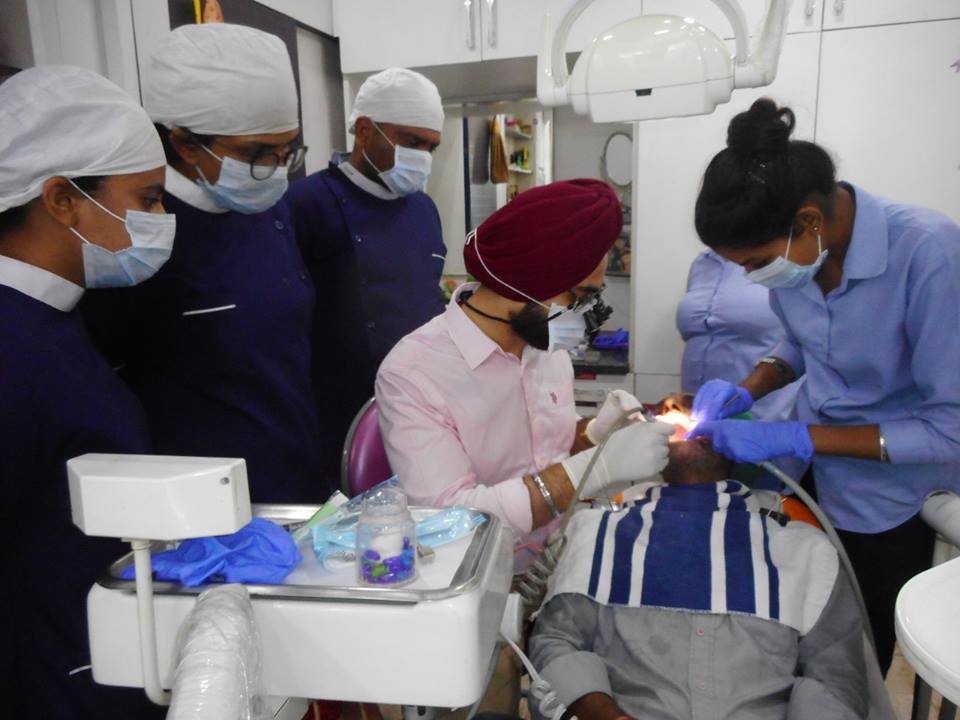 DENTAL ROOTS:Best Dentist in Ludhiana Image 6