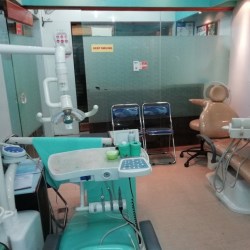Smile Square Multispeciality Dental Clinic Image 3