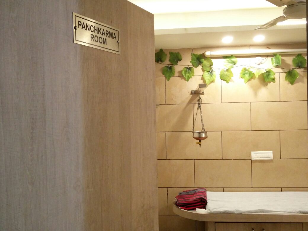 Life Care Clinic Image 6