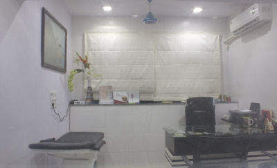 Dr. Pavaskars Skinic & Transforme Cosmetic Center Image 1