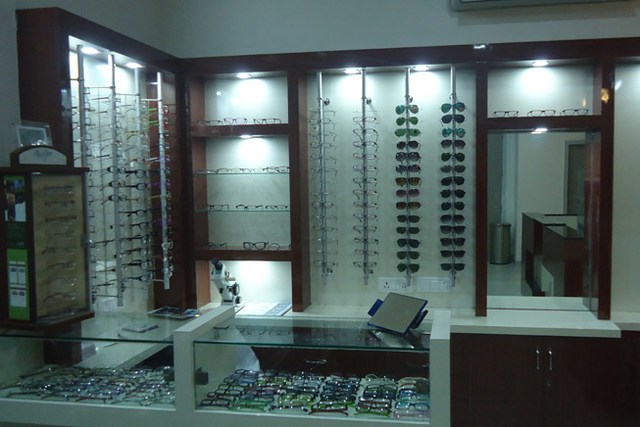 Param Jyoti Eye Center Image 5