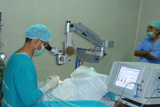 Param Jyoti Eye Center Image 8