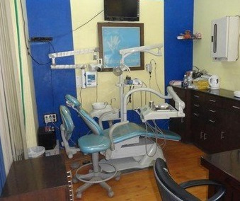Dr Gargs Multispeciality Dental Research Centre Image 1