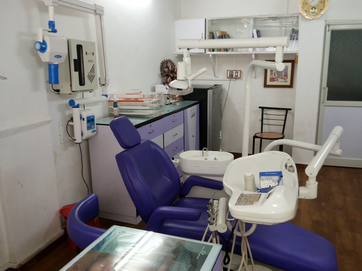Anant Dental Clinic & Orthodontic Center Image 3
