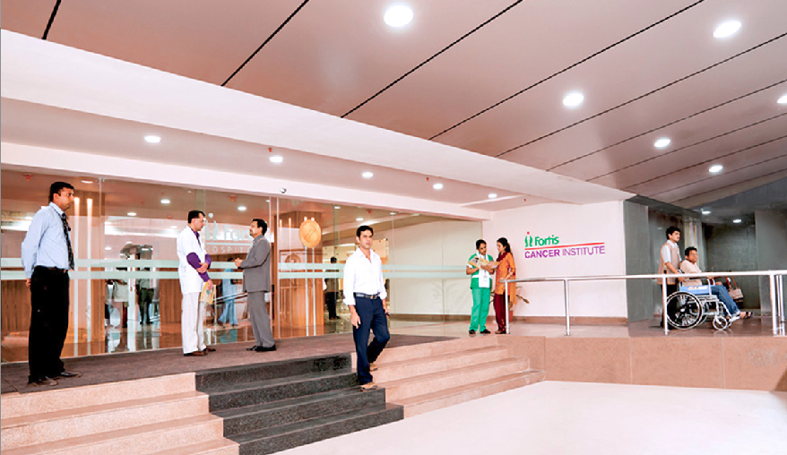 S L Raheja Fortis Hospital Image 4