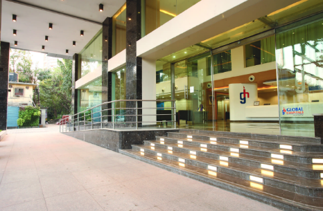 Global Hospital Image 5