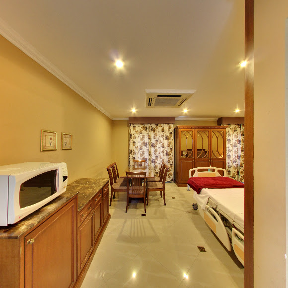 Ruby Hall Clinic Image 3