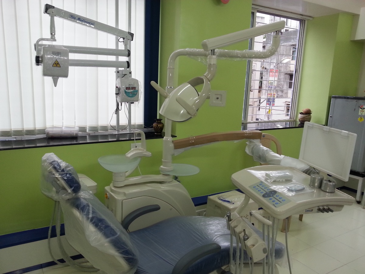 Gokhale Dental Clinic Image 2