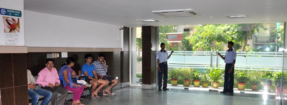 Aryan Hospital Image 1