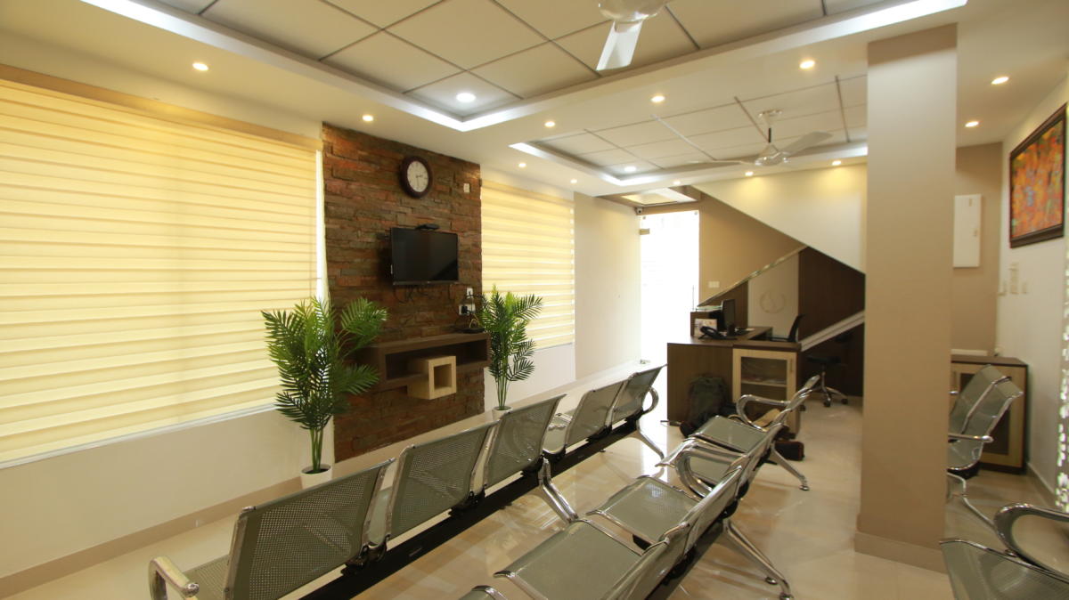 Dr Sunil Menon Skin Solutions Image 3