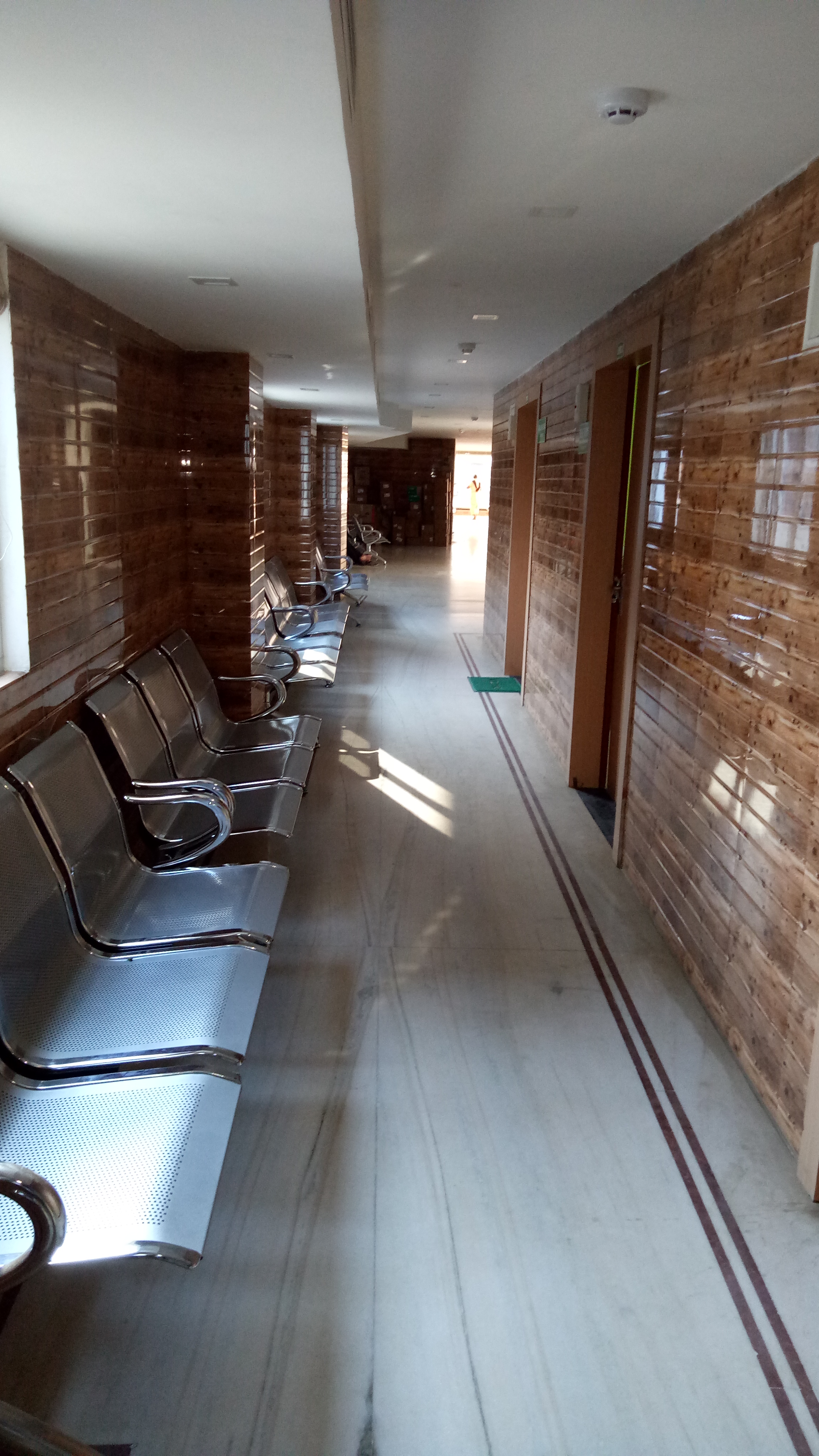 Critical Care Hospital & Research Center Image 2